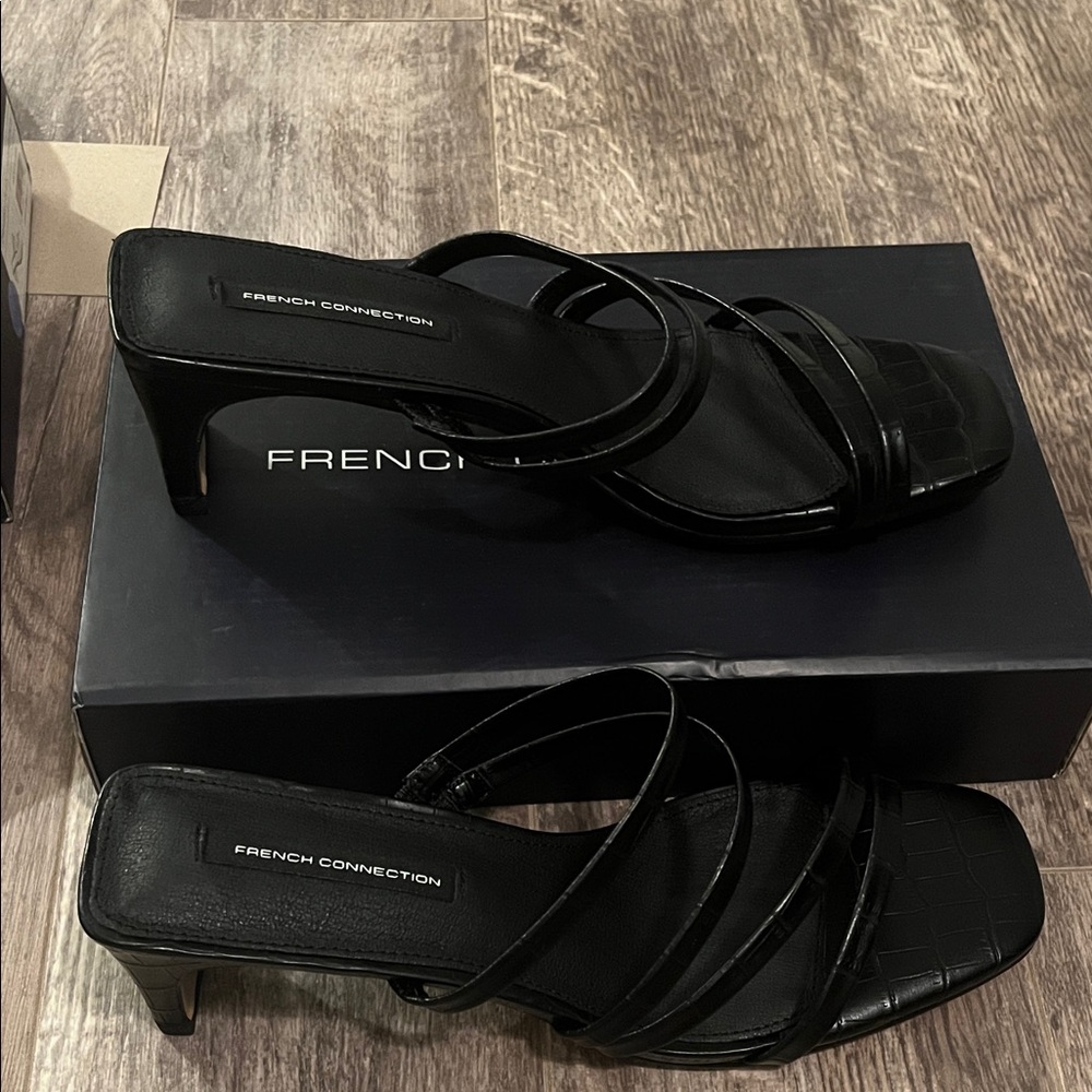 French Connection Black Strappy Heels Women’s Size 9 New In Box